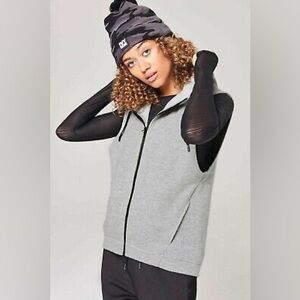 IVY PARK Athletic Vest